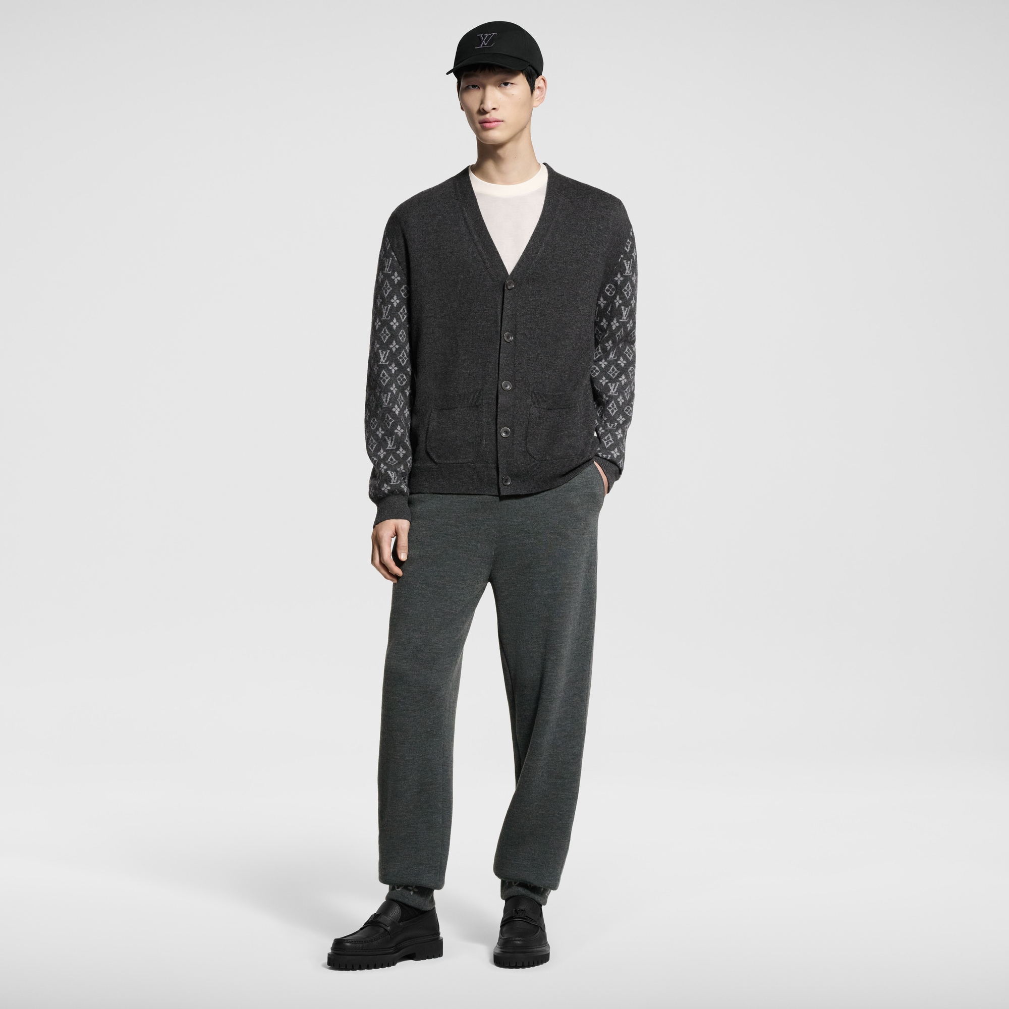 LOUIS VUITTON☆ルイヴィトン☆カシミア カーディガン☆ミンク襟付き 中古・古着通販】LOUIS VUITTON (ルイ ヴィトン) コンパクト ニット